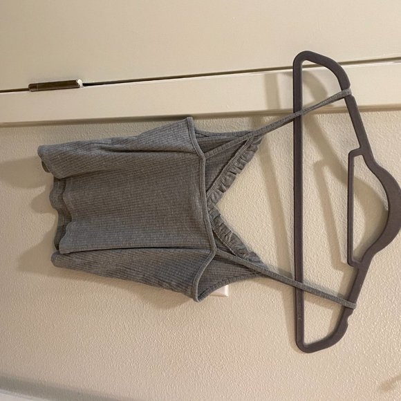 Topshop Ruffle Cropped Cami - Picture 3 of 4